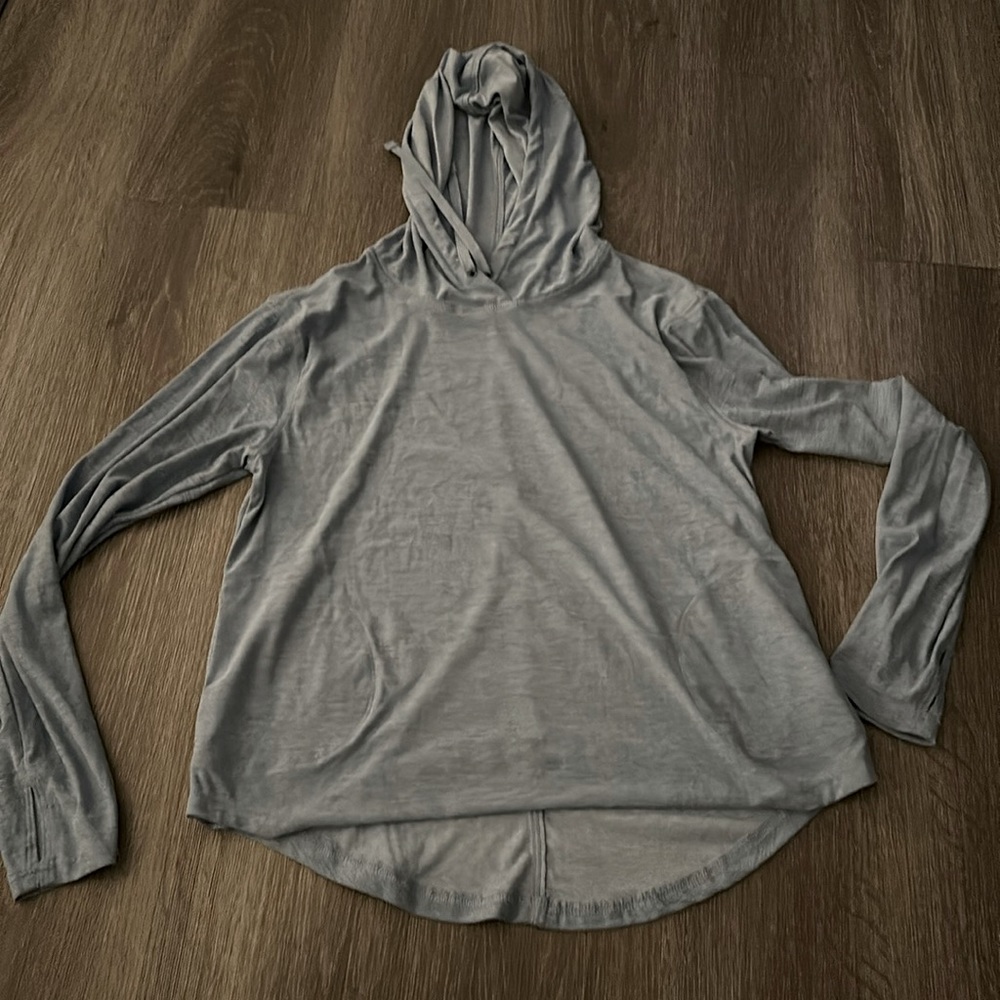 Lightweight Active hooded workout sweater top